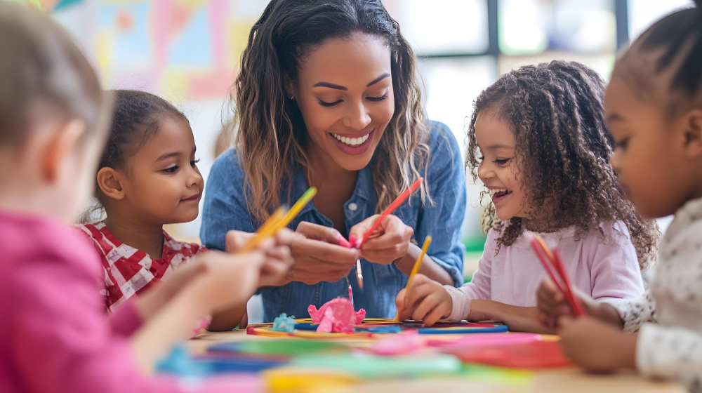 Capa do curso: Básico sobre Educação Infantil e o Cuidador Educacional